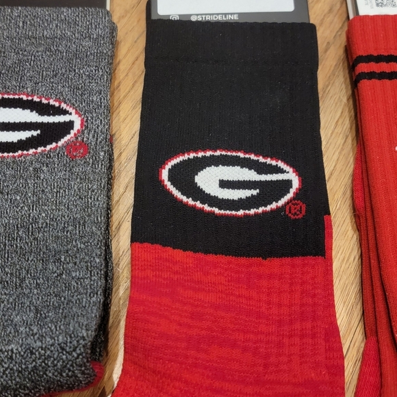 Set of 3 Pairs of UGA Georgia Bulldog Athletic Socks NWT - Picture 4 of 4